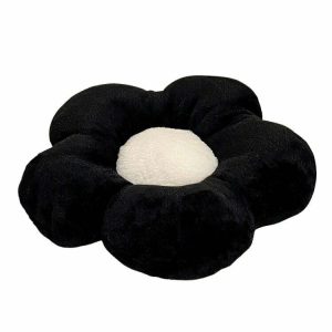 black & white floral pillow   chic & timeless design 5116