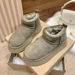 chic platform sheepskin boots   sleek urban comfort 3997