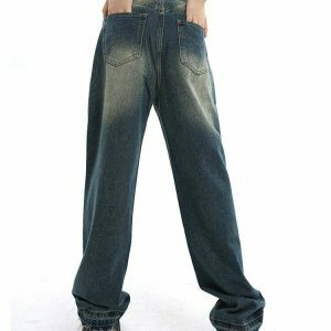 chic wide leg jeans with unique wash out effect 7434