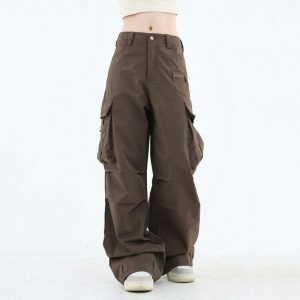 downtown girl cargo pants sleek brown & urban chic 7668