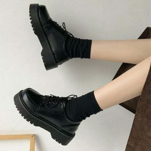 hanover platform boots youthful & edgy streetwear staple 5328