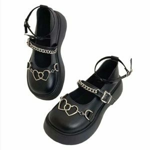 heart chain chunky sandals   bold chunky sandals with heart chain detail 3990