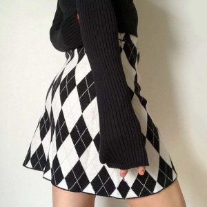retro argyle mini skirt   chic & youthful streetwear 7805