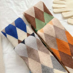 retro argyle scarf dynamic pattern & youthful style 5378
