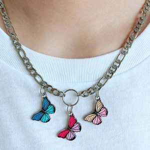 retro papillon necklace   chic & timeless accessory 7094