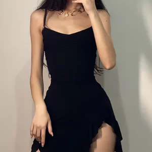 Black Backless Mini Dress: Sexy Streetwear for Women - Summer Party Bodycon Split A-Line, Sleeveless Strap, Elegant Style