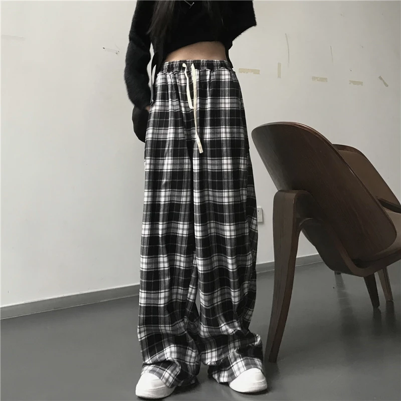 Black Plaid Oversize Women's Sweatpants: Gen Z Y2K K-POP Streetwear