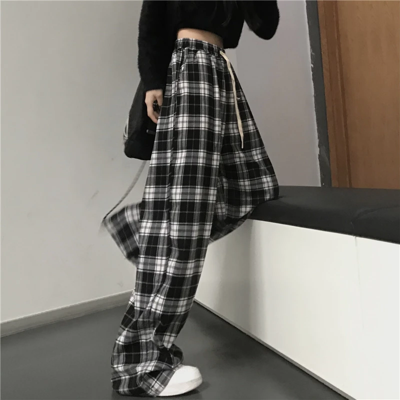 Black Plaid Oversize Women's Sweatpants: Gen Z Y2K K-POP Streetwear