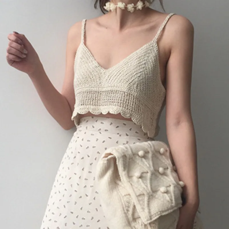 Gen Z & Y2K Style V-Neck Crochet Camisole: Sexy Spaghetti Strap Crop Top for Summer Beachwear