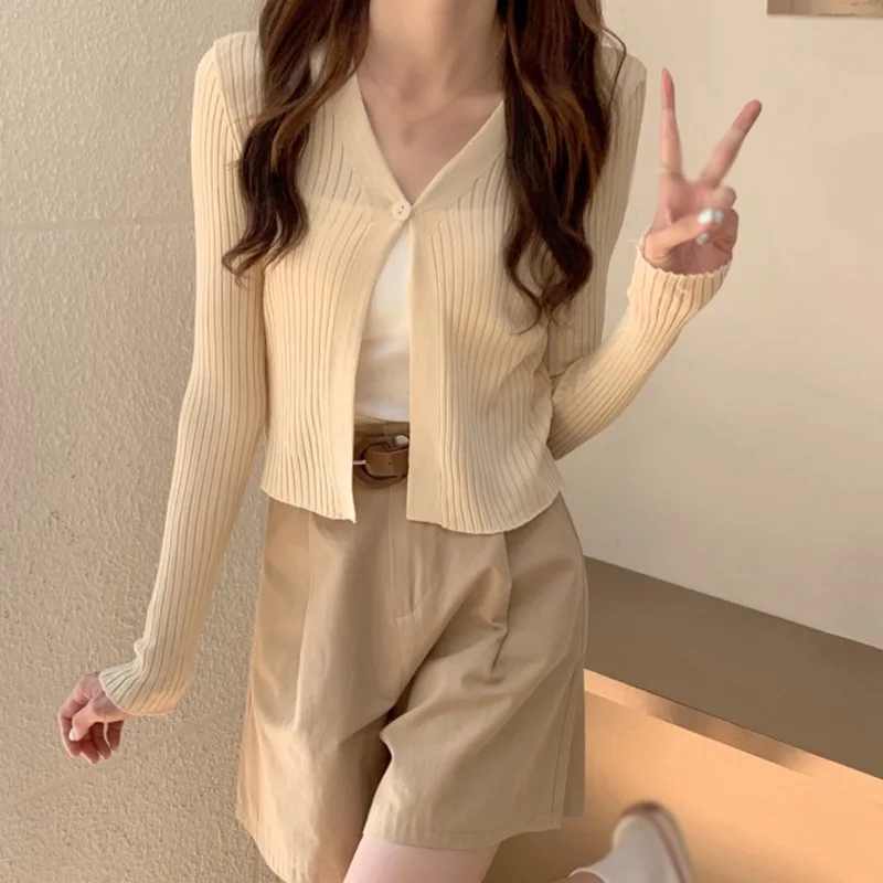 Gen Z & Y2K Women's Korean V-Neck Knitted Cardigan T-shirt