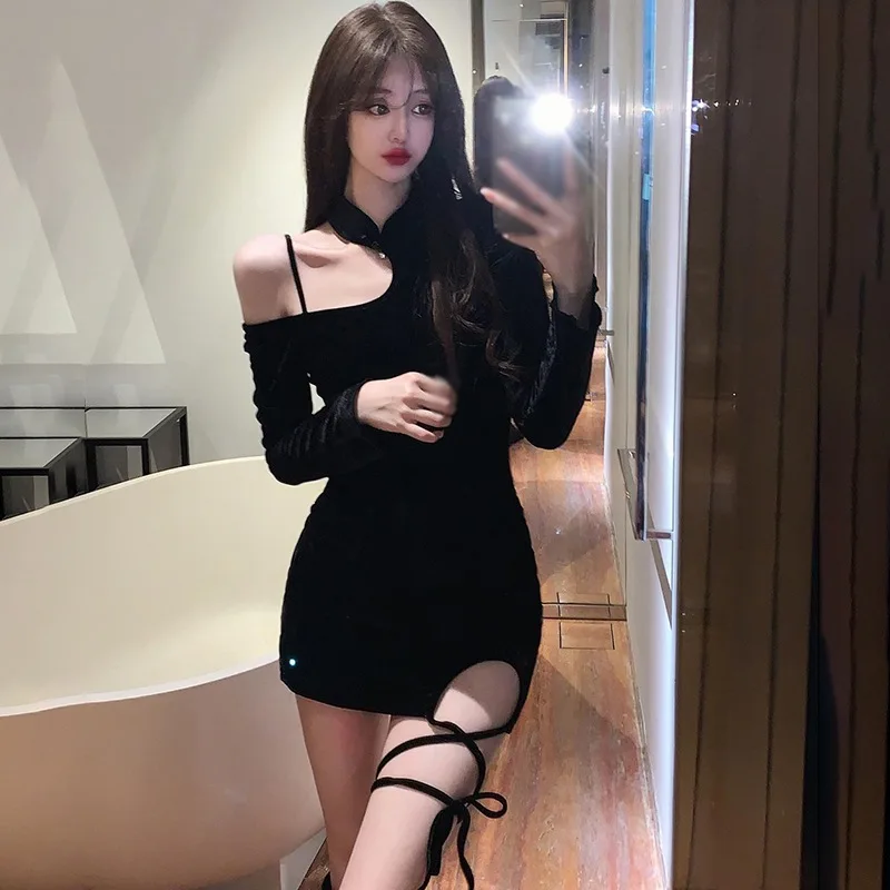 K-POP Inspired Bodycon Dress with Halterneck Strap and Slit Detail for Gen Z and Y2K Fashion | Streetwear Club Party