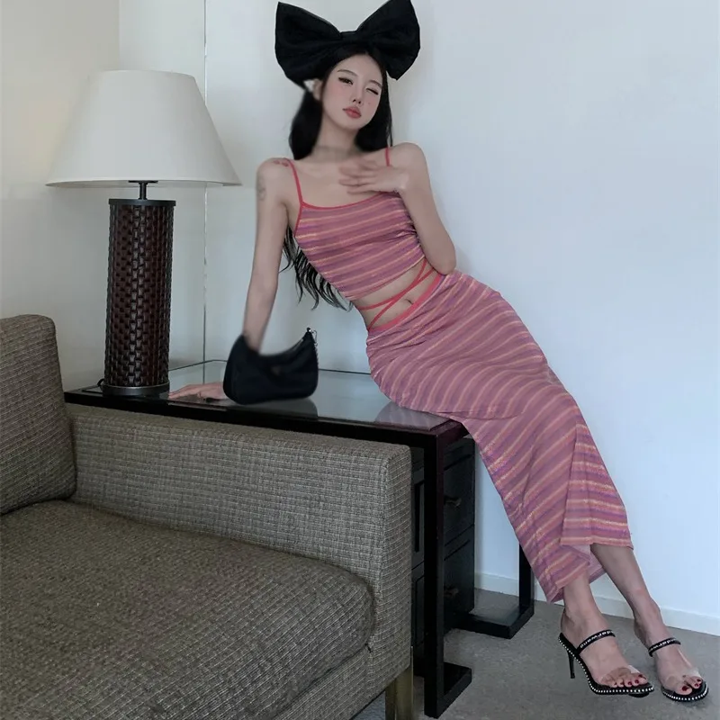 K-POP Inspired Women's Two-Piece Striped Skirt Set for Gen Z & Y2K Fashion