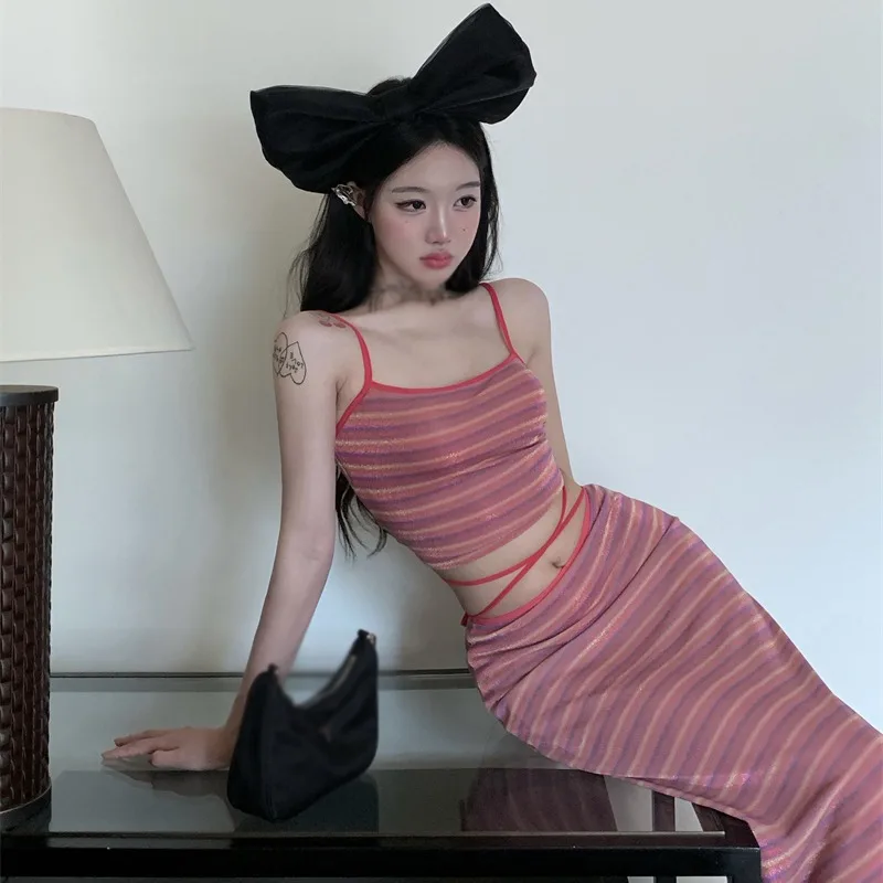 K-POP Inspired Women's Two-Piece Striped Skirt Set for Gen Z & Y2K Fashion