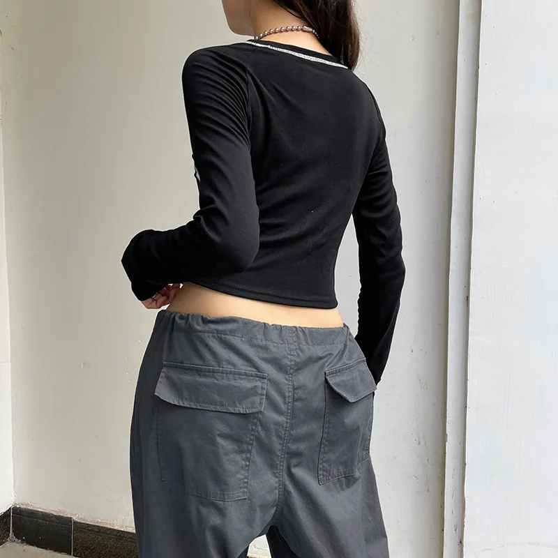 K-POP Style Letter Print Black T-shirt for Gen Z Women | Streetwear Long Sleeve Crop Top with Patchwork Detail