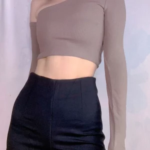 K-POP Style Off-Shoulder Crop Top for Gen Z & Y2K Fashion