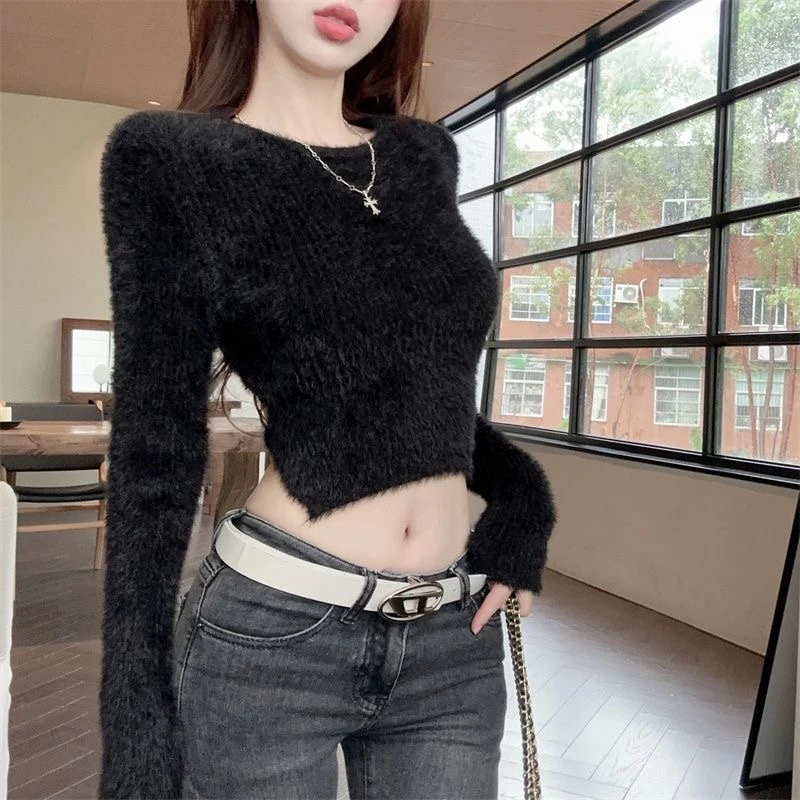 Knitted Backless Crop Top: Sexy Long Sleeve Streetwear Sweater