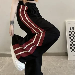 Y2K Kpop Streetwear Black Baggy Sweatpants for Women - Korean Fashion Wide Leg Joggers with Striped Detail